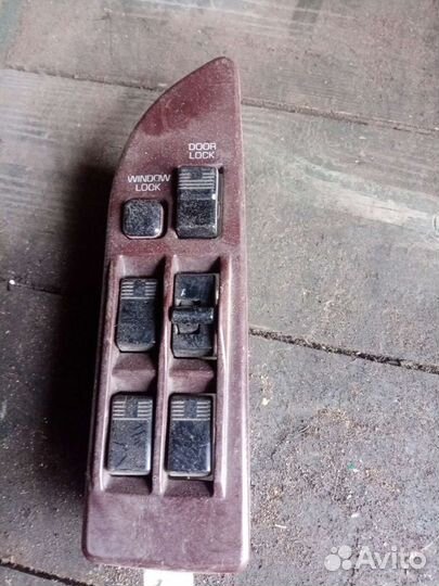 Блок стеклоподьемников тойота спринтер91