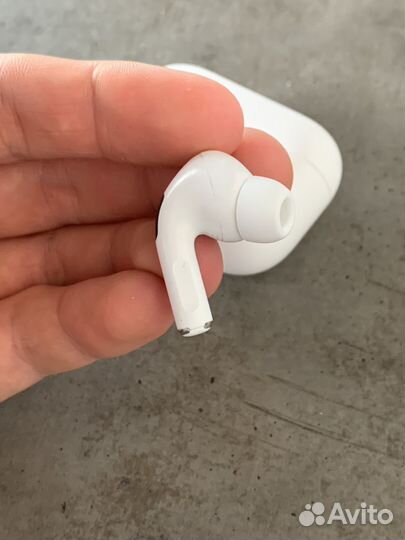 Правый AirPods Pro Оригинал