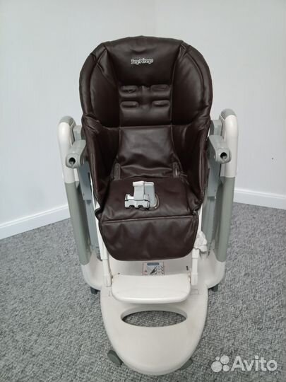 Стул для кормления tatamia