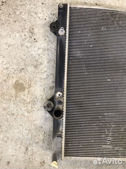 Радиатор охлаждения Toyota 4Runner (2681)