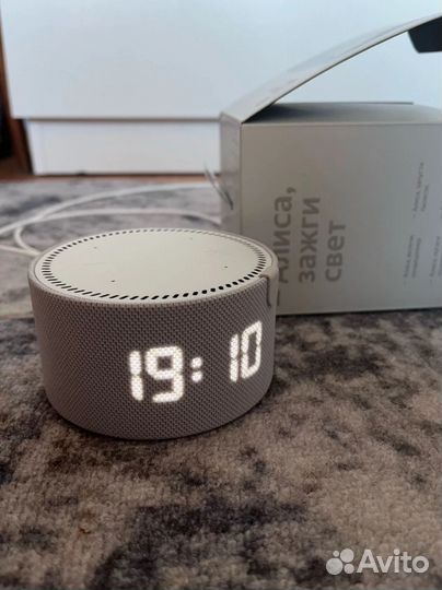 Умная колонка яндекс алиса мини