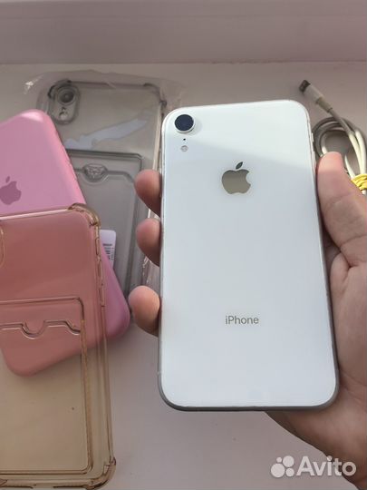 iPhone Xr, 64 ГБ