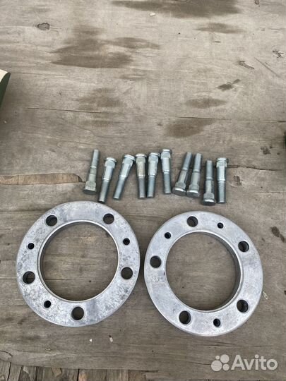 Расширители колеи УАЗ (колесные проставки) 25 мм