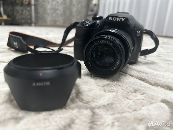 Компактный фотоаппарат