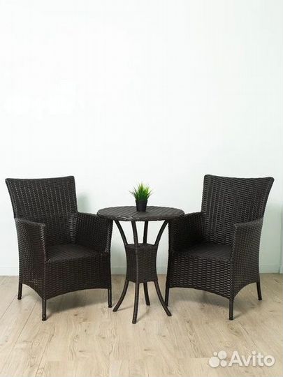 Плетеный стол Биак