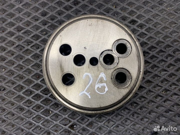 21012985 Опора шестерни грм