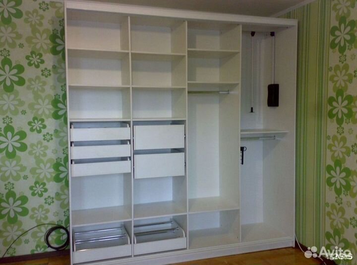 Шкаф стенка