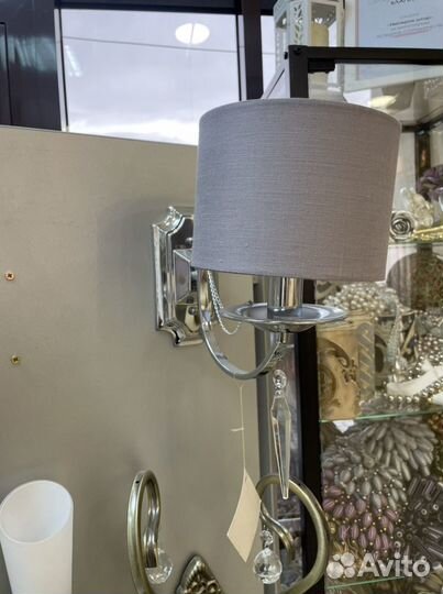 Светильник настенный