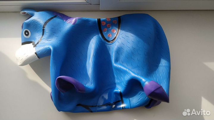 Лошадка резиновая