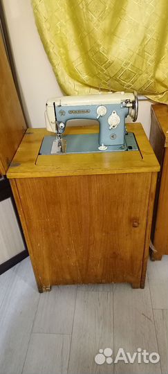 Швейная машинка