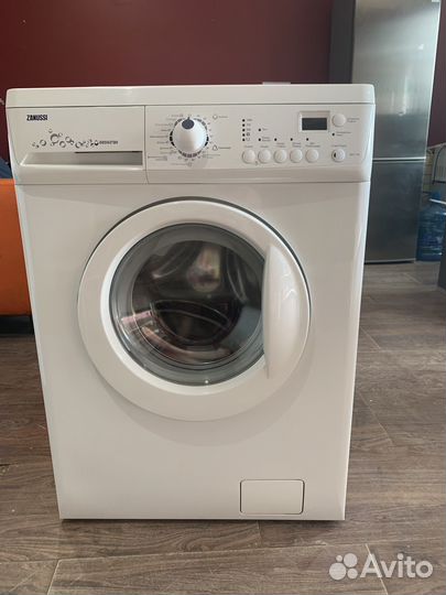 Стиральная машина Zanussi