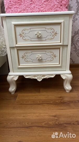 Спальный гарнитур