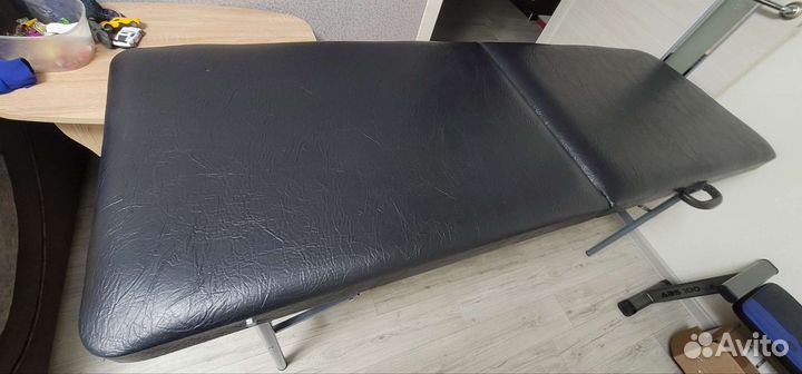 Аренда кушетки (массажный стол)