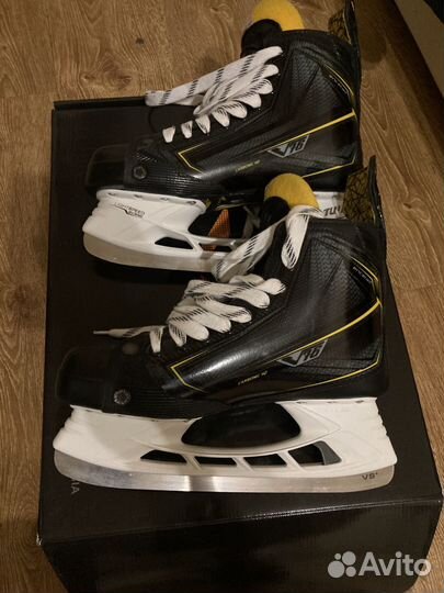 Коньки хоккейные v76 43 Размер