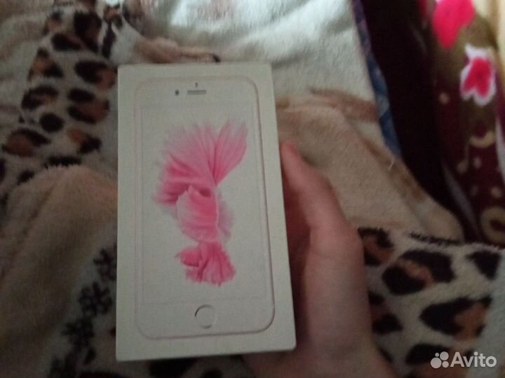 iPhone 6S, 32 ГБ