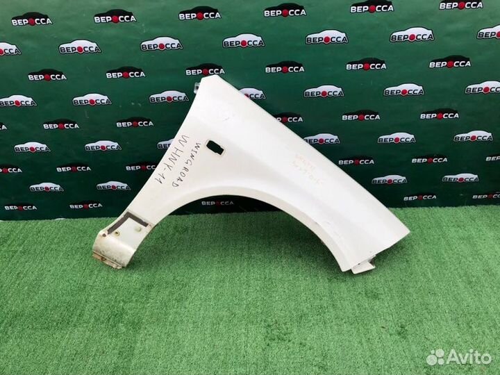 Крыло переднее правое Nissan Wingroad whny11