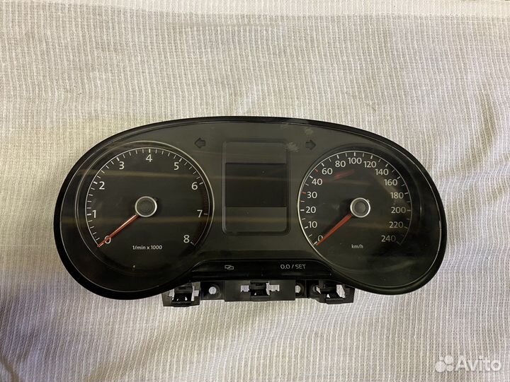Щиток приборов volkswagen polo 5 оригинал