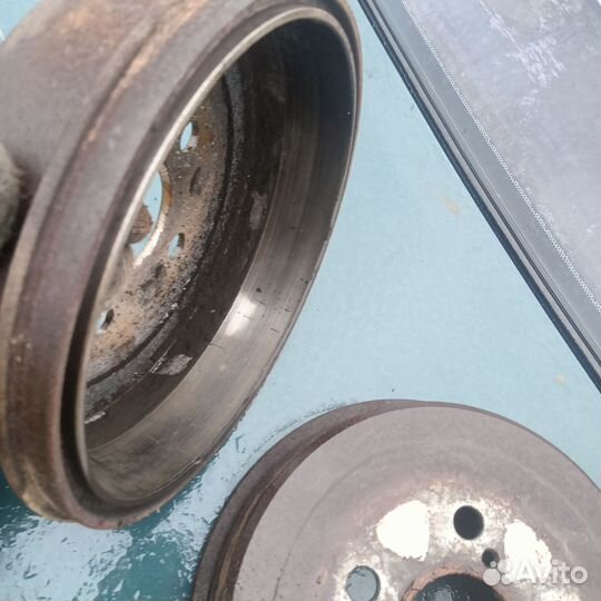 Барабаны тормозные Toyota Carina-E Corona caldina