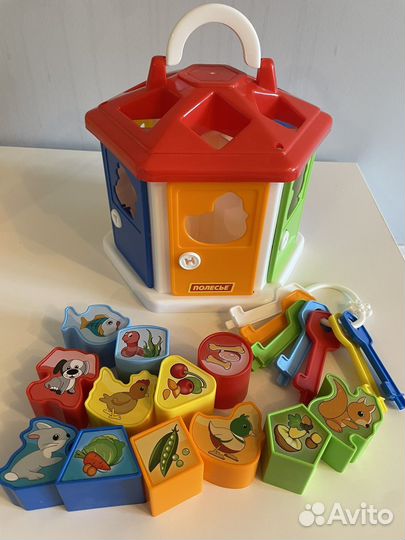 Развивающая игрушка Логический домик Полесье