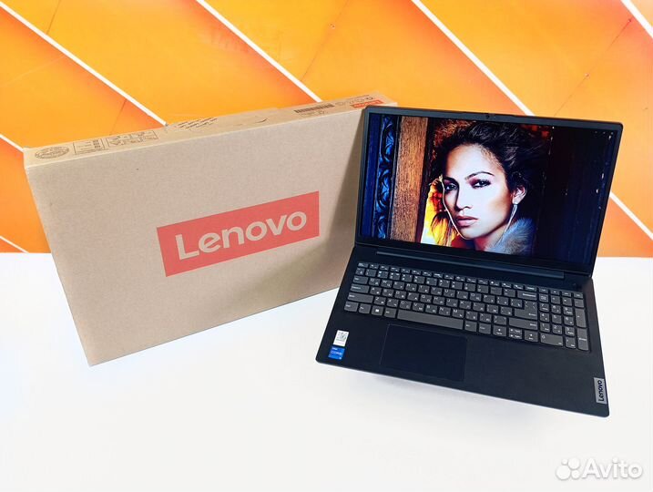 Ноутбук Lenovo i5 SSD 256