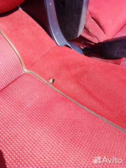 Сиденья Mitsubishi Colt