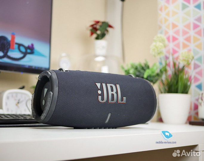 Портативная колонка JBL Xtreme 3