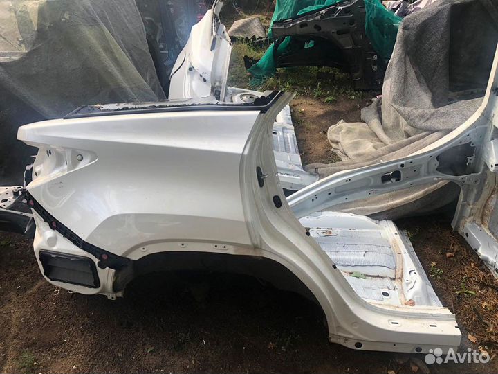 Крыло заднее Lexus RX 4 2017