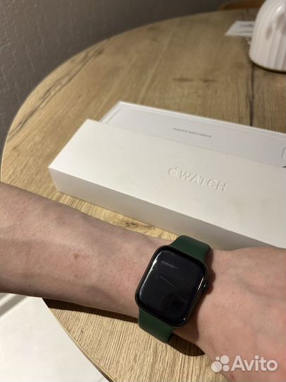 Apple watch series 7 45mm green