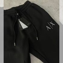 Спортивные брюки Armani Exchange черные с флисом