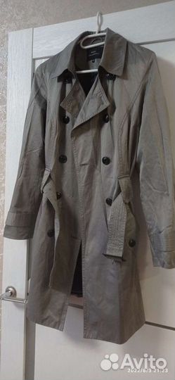 Плащ женский