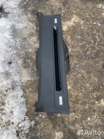 Обшивка багажника задняя bmw f15x5