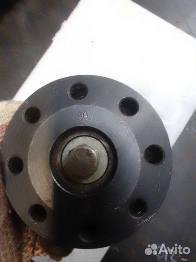 Торцевая фреза под эльбор ф80мм с оправкой исо40