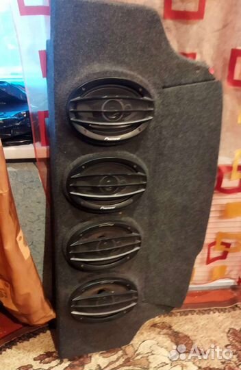 Акустическая полка на priora хэтчбек