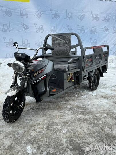 Трицикл электрический 350кг