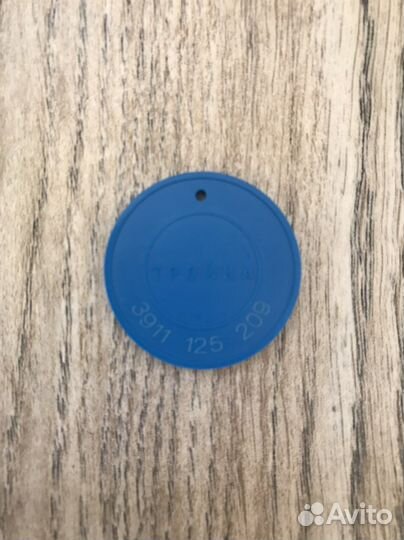 Тройка-жетон на метро