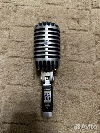 Студийный микрофон