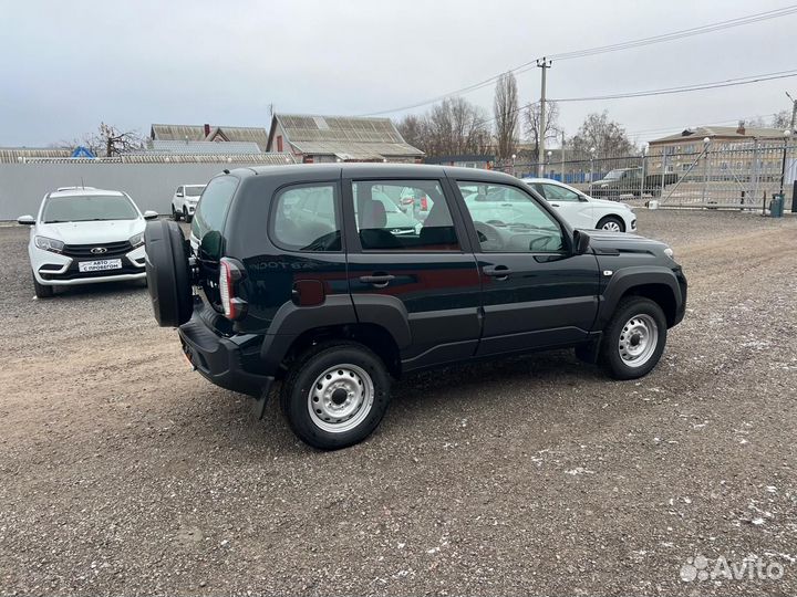 ВАЗ Niva Travel 1.7 МТ, 2024, 10 км