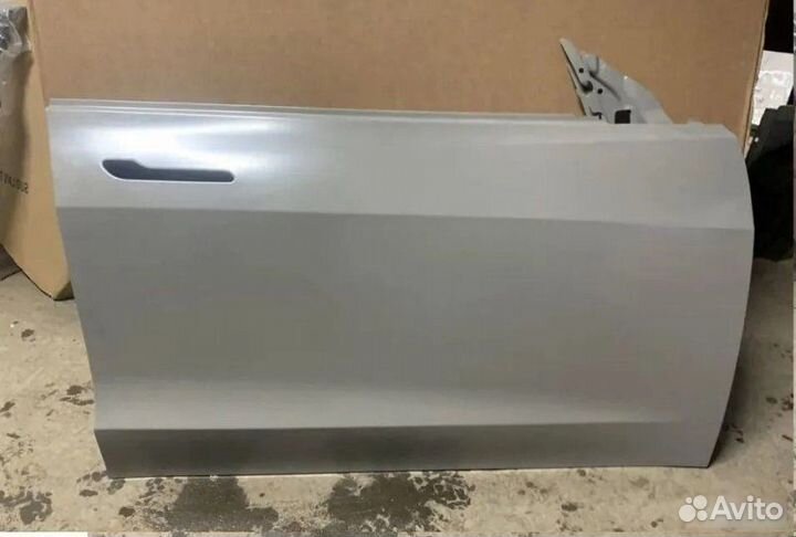Дверь задняя Tesla Model 3 2017