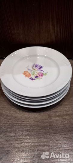 Тарелки глубокие и плоские