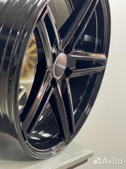 Диски Vossen CV5 R17