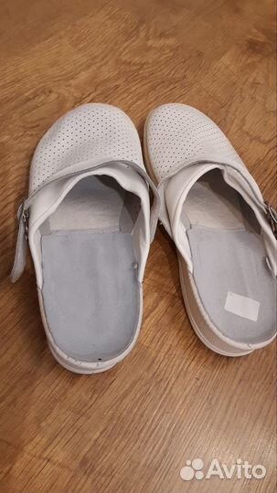 Тапки белые