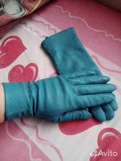 Перчатки женские