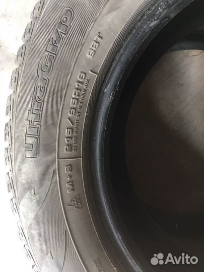 Goodyear Ultra Grip HP 215/65 R16