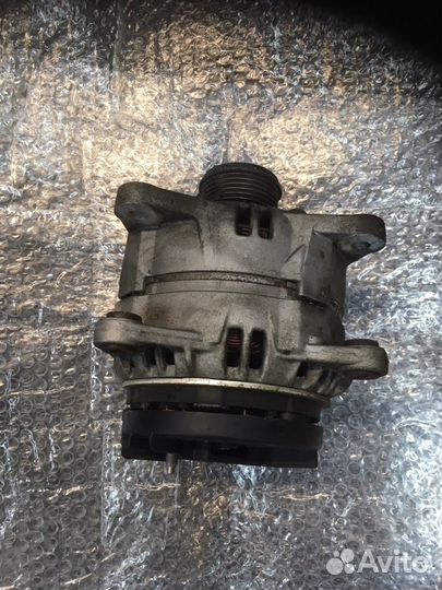 Nissan almera g15 Генератор