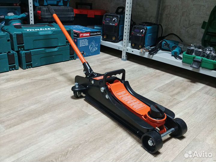 Домкрат гидравлический подкатной 2.5т