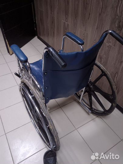 Инвалидная коляска складная бу