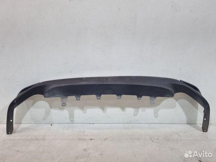 Спойлер бампера задний Toyota Camry V70 2018