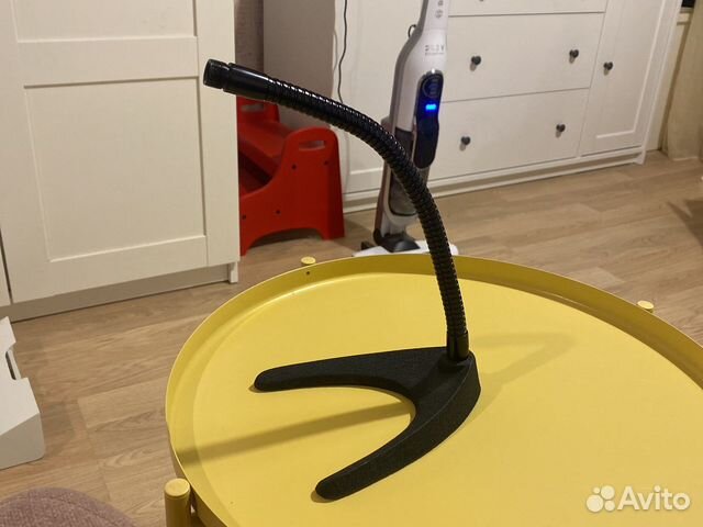 Стойка для микрофона настольная гусиная шея