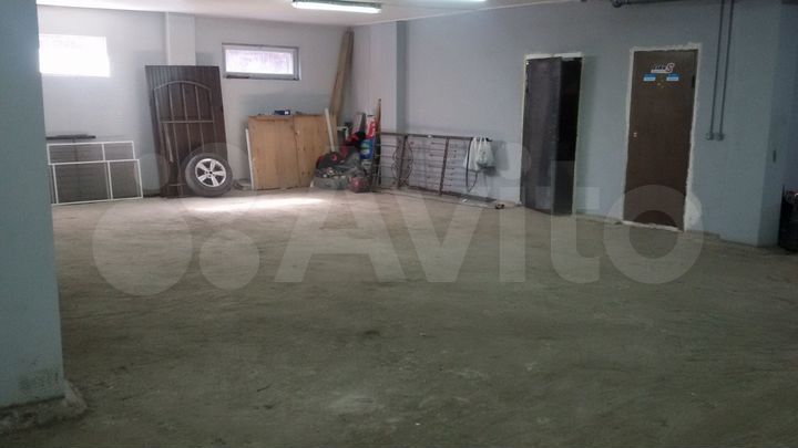 Свободного назначения, 300 м²