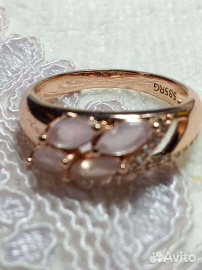 Золотой комплект с Сатиновым Цирконом